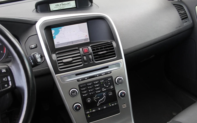 Volvo XC 60 cena 47900 przebieg: 179974, rok produkcji 2009 z Nowa Dęba małe 596